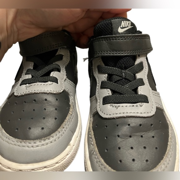Nike baby/toddler shoes - Picture 8 of 10